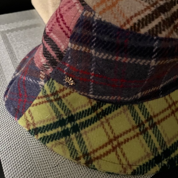 LELE SADOUGHI NWT AUTHENTIC MULTI-COLOR PLAID PATCHWORK FLANNEL BUCKET HAT - Picture 7 of 16